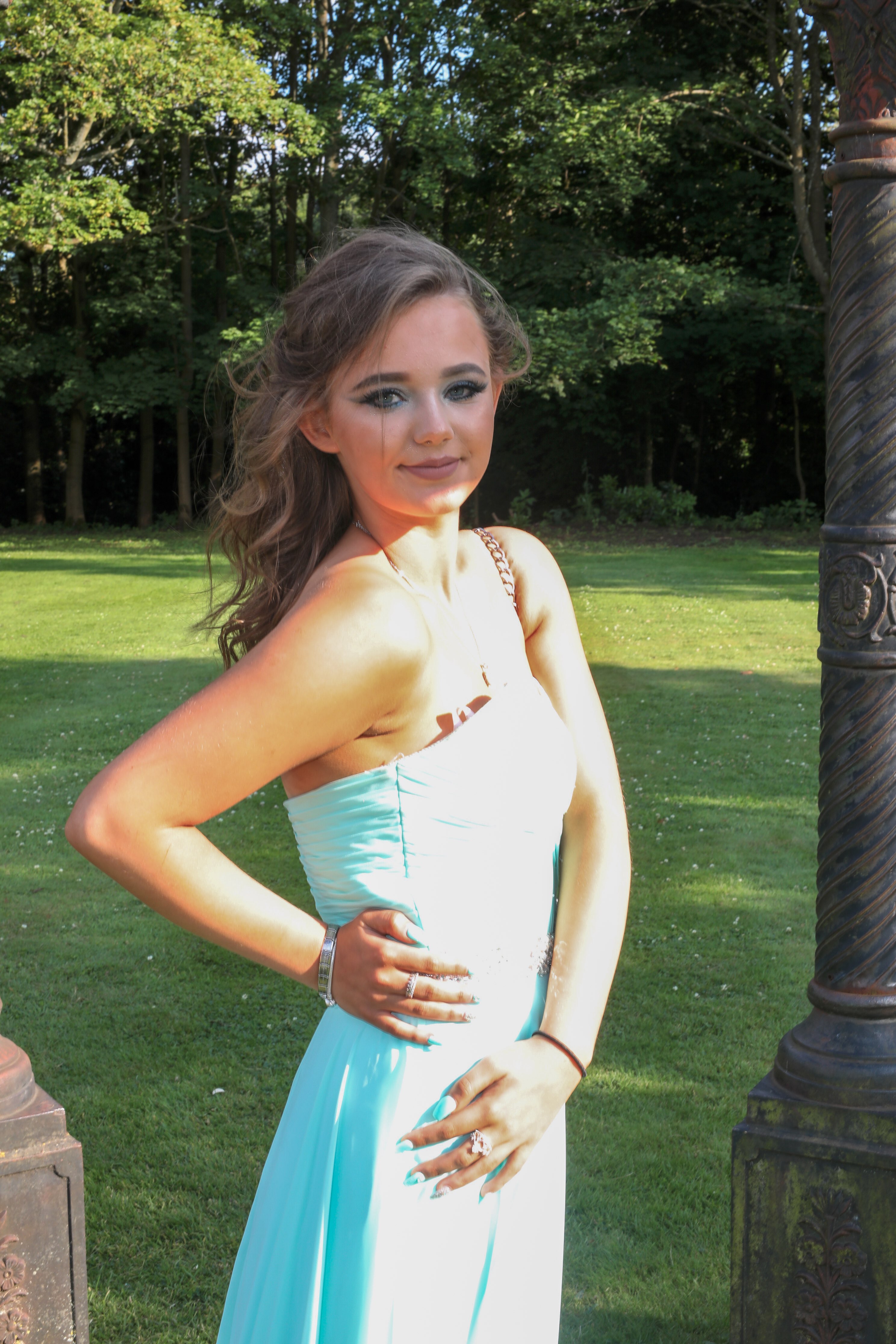 Chloe%20Louise%20Graham%20Prom%20 5