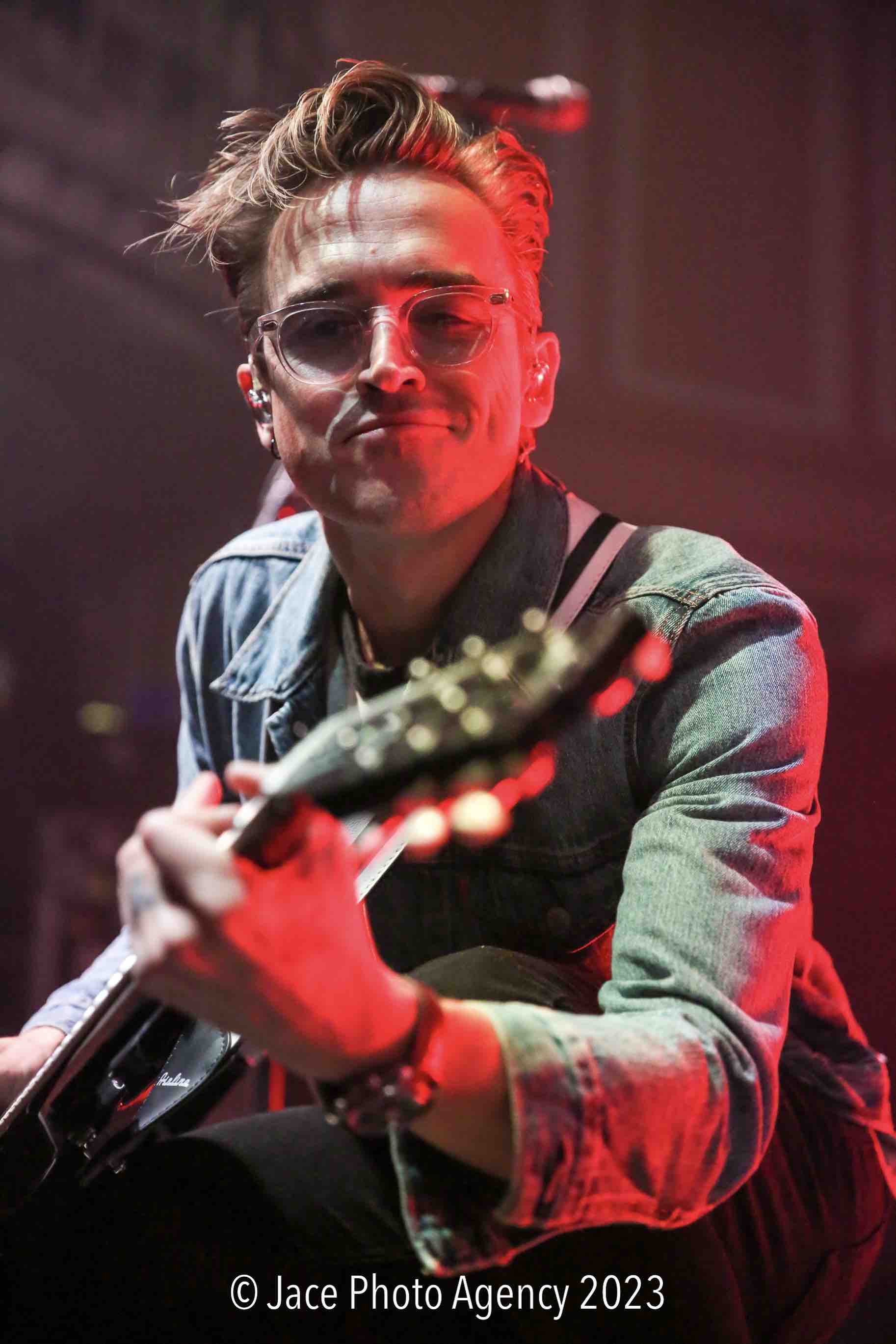 Mcfly%2005 11-23%20-6